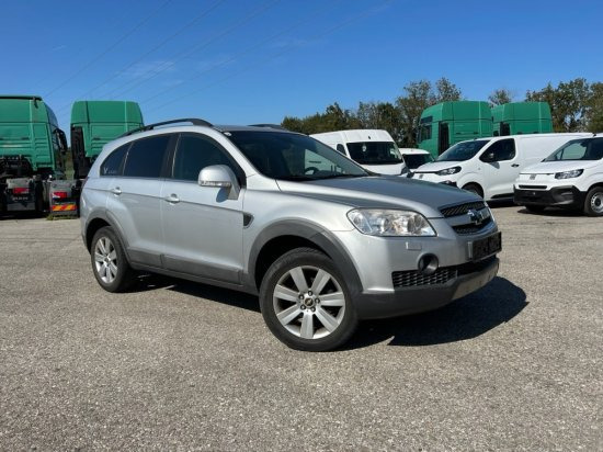 Chevrolet Captiva 3,2 V6 - Visureigis: foto 3 Chevrolet Captiva 3,2 V6 - Visureigis: foto 3
