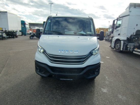 Iveco Daily 40 - 180 Fahrgestell, E6 Automatik 2 Stück verfügbar - Važiuoklės sunkvežimis: foto 2 Iveco Daily 40 - 180 Fahrgestell, E6 Automatik 2 Stück verfügbar - Važiuoklės sunkvežimis: foto 2
