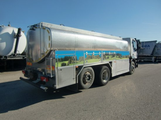 Iveco Stralis AD 260 SYS Milchtankwagen, Tankaufbau, ,Lenkachse + Liftachse, Retarder, 3 Kammern zu 5300l - Autocisterna: foto 4 Iveco Stralis AD 260 SYS Milchtankwagen, Tankaufbau, ,Lenkachse + Liftachse, Retarder, 3 Kammern zu 5300l - Autocisterna: foto 4