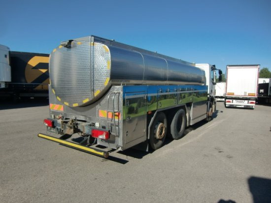 Iveco Stralis AD 260 SYS Milchtankwagen, Tankaufbau, ,Lenkachse + Liftachse, Retarder, 3 Kammern zu 5300l - Autocisterna: foto 4 Iveco Stralis AD 260 SYS Milchtankwagen, Tankaufbau, ,Lenkachse + Liftachse, Retarder, 3 Kammern zu 5300l - Autocisterna: foto 4