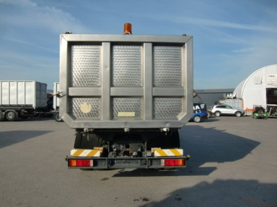 MAN 19.342 Tierkörperverwertung Sonderaufbau, Blattgefedert - Komunalinė/ Specializuota technika, Sunkvežimis: foto 5 MAN 19.342 Tierkörperverwertung Sonderaufbau, Blattgefedert - Komunalinė/ Specializuota technika, Sunkvežimis: foto 5