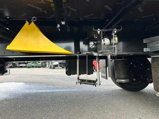 Nauja Tentinė puspriekabė Krone Mega SD, Edscha-Verdeck, Hubdach: foto 8 Nauja Tentinė puspriekabė Krone Mega SD, Edscha-Verdeck, Hubdach: foto 8