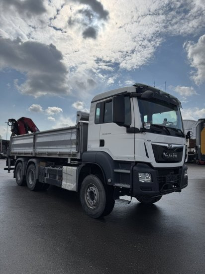 MAN TGS 26.430 6x4 3-Seitenkipper, HMF 2020K-RC Heckkran abnehmbar, - Savivartis sunkvežimis, Sunkvežimis su kranu: foto 3 MAN TGS 26.430 6x4 3-Seitenkipper, HMF 2020K-RC Heckkran abnehmbar, - Savivartis sunkvežimis, Sunkvežimis su kranu: foto 3
