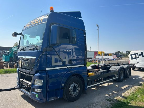 MAN TGX 26.440 XLX 6x2 Liftachse, Retarder, Euro 6, Motorschaden - Konteineris-vežimus/ Sukeisti kūną sunkvežimis: foto 2 MAN TGX 26.440 XLX 6x2 Liftachse, Retarder, Euro 6, Motorschaden - Konteineris-vežimus/ Sukeisti kūną sunkvežimis: foto 2