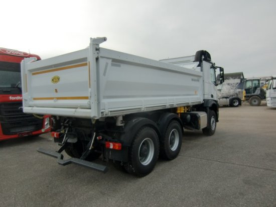 Mercedes-Benz Arocs 3348, 6x4 ,Retarder, Meiller ,Euro 6 Bordmatik - Savivartis sunkvežimis: foto 4 Mercedes-Benz Arocs 3348, 6x4 ,Retarder, Meiller ,Euro 6 Bordmatik - Savivartis sunkvežimis: foto 4