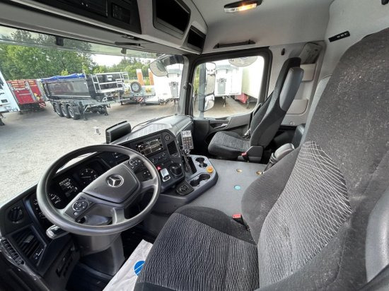Betonvežis Mercedes-Benz Arocs 3743, 8x4 Betonmischer, Euro 6,  9m³ Liebherr Mischer: foto 12 Betonvežis Mercedes-Benz Arocs 3743, 8x4 Betonmischer, Euro 6,  9m³ Liebherr Mischer: foto 12