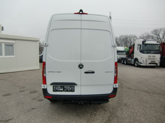 Mercedes-Benz Sprinter 319 CDI Standard, el.Schiebetür - Krovininis mikroautobusas: foto 5 Mercedes-Benz Sprinter 319 CDI Standard, el.Schiebetür - Krovininis mikroautobusas: foto 5