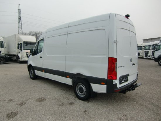 Mercedes-Benz Sprinter 319 CDI Standard, el.Schiebetür - Krovininis mikroautobusas: foto 4 Mercedes-Benz Sprinter 319 CDI Standard, el.Schiebetür - Krovininis mikroautobusas: foto 4