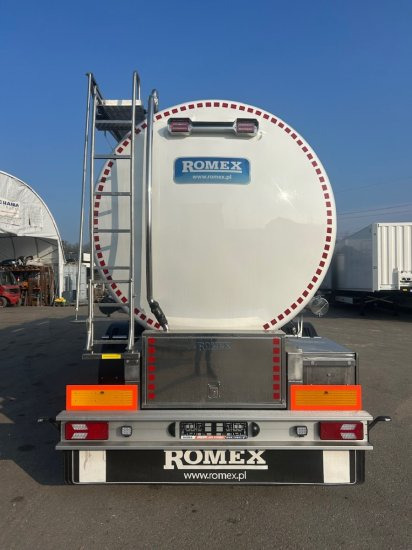 Romex R-31, Lebensmitteltankauflieger 31000l 3 Kammern - Puspriekabė cisterna: foto 3 Romex R-31, Lebensmitteltankauflieger 31000l 3 Kammern - Puspriekabė cisterna: foto 3