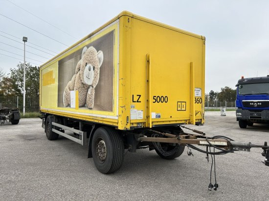 Saxas, Anhängewagen Kofferaufbau mit Hebebühne - Furgonas priekaba: foto 2 Saxas, Anhängewagen Kofferaufbau mit Hebebühne - Furgonas priekaba: foto 2