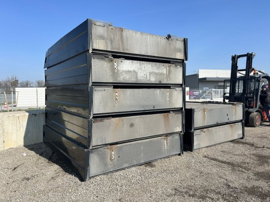 Schwarzmüller 30 Stück Palettenkasten - Tentinė puspriekabė: foto 4 Schwarzmüller 30 Stück Palettenkasten - Tentinė puspriekabė: foto 4