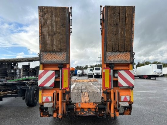 Schwarzmüller G Serie Tieflader - 3-Achs - Žemo profilio platforma priekaba: foto 5 Schwarzmüller G Serie Tieflader - 3-Achs - Žemo profilio platforma priekaba: foto 5