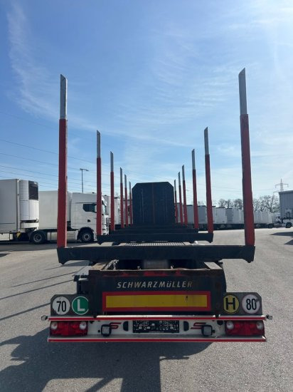 Schwarzmüller Holzauflieger 6 Rungenpaare, BPW-Achsen - Miškovežio puspriekabė: foto 5 Schwarzmüller Holzauflieger 6 Rungenpaare, BPW-Achsen - Miškovežio puspriekabė: foto 5