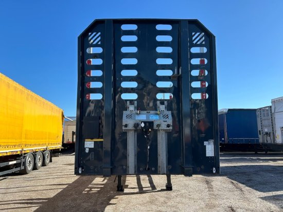 Schwarzmüller Holzauflieger, 8 Rungenpaare, SAF-Achsen, Liftachse - Miškovežio puspriekabė: foto 2 Schwarzmüller Holzauflieger, 8 Rungenpaare, SAF-Achsen, Liftachse - Miškovežio puspriekabė: foto 2