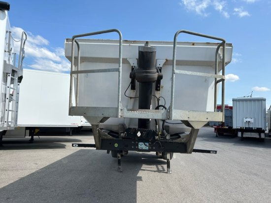 Schwarzmüller Kippmulde 25m³, SAF, Podest, HYVA - Savivartis puspriekabė: foto 3 Schwarzmüller Kippmulde 25m³, SAF, Podest, HYVA - Savivartis puspriekabė: foto 3
