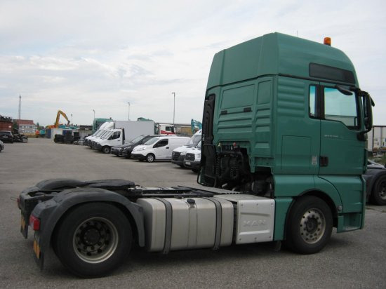 MAN TGX 18.500 XXL Intarder EURO 6 Motorschaden - Vilkikas: foto 3 MAN TGX 18.500 XXL Intarder EURO 6 Motorschaden - Vilkikas: foto 3