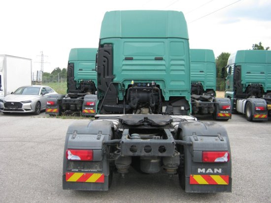MAN TGX 18.500 XXL Intarder EURO 6 Motorschaden - Vilkikas: foto 4 MAN TGX 18.500 XXL Intarder EURO 6 Motorschaden - Vilkikas: foto 4