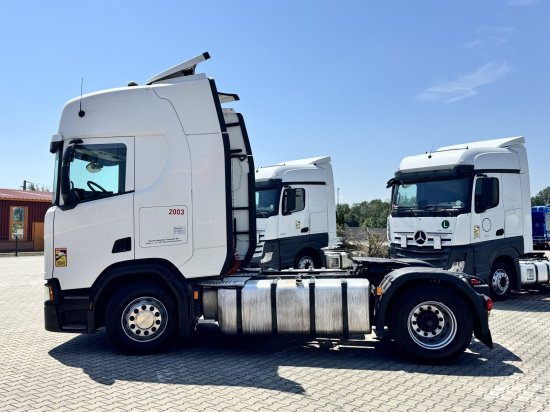 Scania R450 DC 13 164 Euro 6 Highline Retarder - Vilkikas: foto 3 Scania R450 DC 13 164 Euro 6 Highline Retarder - Vilkikas: foto 3