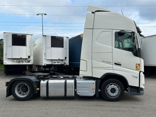Volvo FH 500 E6, Low Deck, I-Shift, Voll-Luft, Standklima - Vilkikas: foto 4 Volvo FH 500 E6, Low Deck, I-Shift, Voll-Luft, Standklima - Vilkikas: foto 4