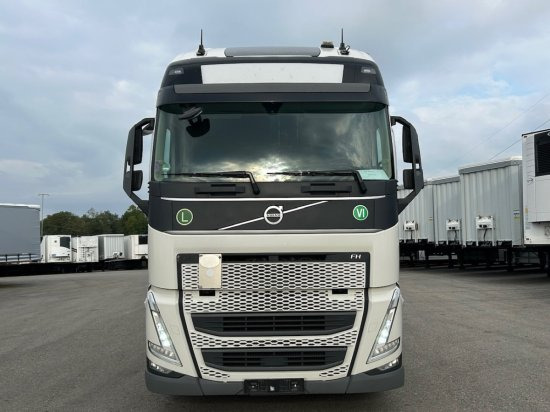 Volvo FH 500 E6, Low Deck, I-Shift, Voll-Luft, Standklima - Vilkikas: foto 2 Volvo FH 500 E6, Low Deck, I-Shift, Voll-Luft, Standklima - Vilkikas: foto 2