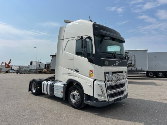 Volvo FH 500 EURO 6, I-Shift, Globetrotter, Standklima - Vilkikas: foto 3 Volvo FH 500 EURO 6, I-Shift, Globetrotter, Standklima - Vilkikas: foto 3