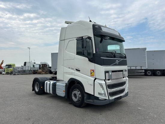 Volvo FH 500 EURO 6, I-Shift, Globetrotter, Standklima - Vilkikas: foto 3 Volvo FH 500 EURO 6, I-Shift, Globetrotter, Standklima - Vilkikas: foto 3