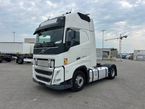 Volvo FH 500 EURO 6, I-Shift, Globetrotter, Standklima - Vilkikas: foto 1 Volvo FH 500 EURO 6, I-Shift, Globetrotter, Standklima - Vilkikas: foto 1