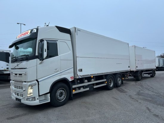 Volvo FH 500 6x2 Getränkekomplettzug, Orten Getränkeaufbau - Gėrimų tiekimo sunkvežimis: foto 1 Volvo FH 500 6x2 Getränkekomplettzug, Orten Getränkeaufbau - Gėrimų tiekimo sunkvežimis: foto 1