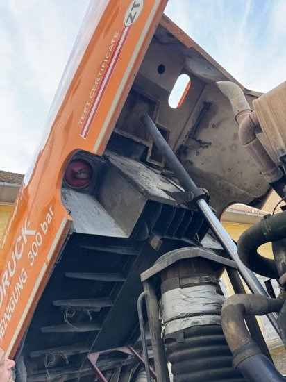 Volvo Roto Hochdruck Kehrmaschine 300 Bar, Beam A/S ,Voll Funktionstüchtig - Gatvių šlavimo mašina: foto 5 Volvo Roto Hochdruck Kehrmaschine 300 Bar, Beam A/S ,Voll Funktionstüchtig - Gatvių šlavimo mašina: foto 5