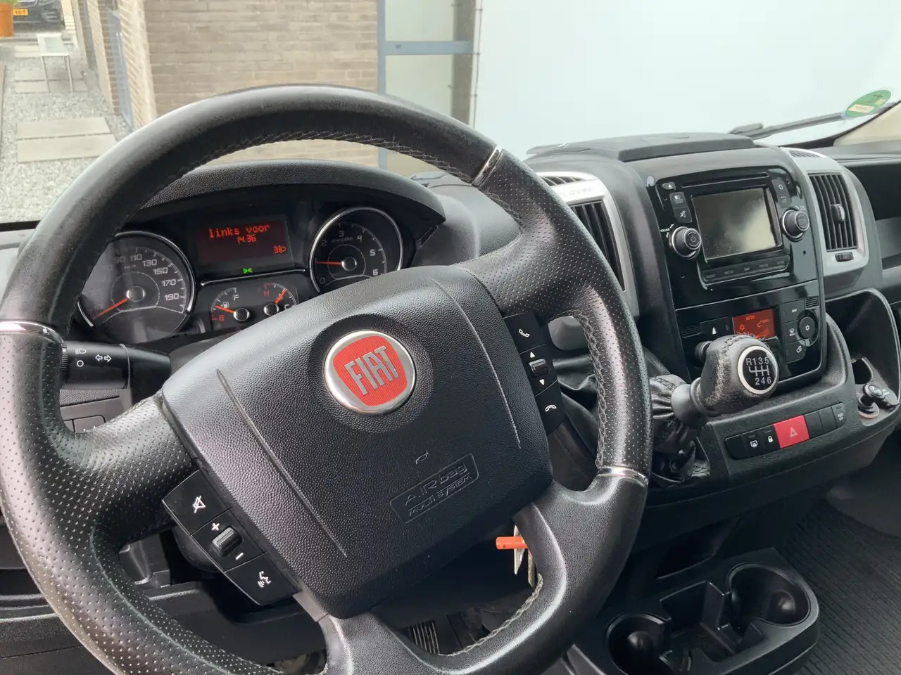 Fiat Ducato 35H 2.3 MultiJet L3H1 Meubelbak & Lift & Zijdeur A - Furgonas su krovinių dėže: foto 5 Fiat Ducato 35H 2.3 MultiJet L3H1 Meubelbak & Lift & Zijdeur A - Furgonas su krovinių dėže: foto 5