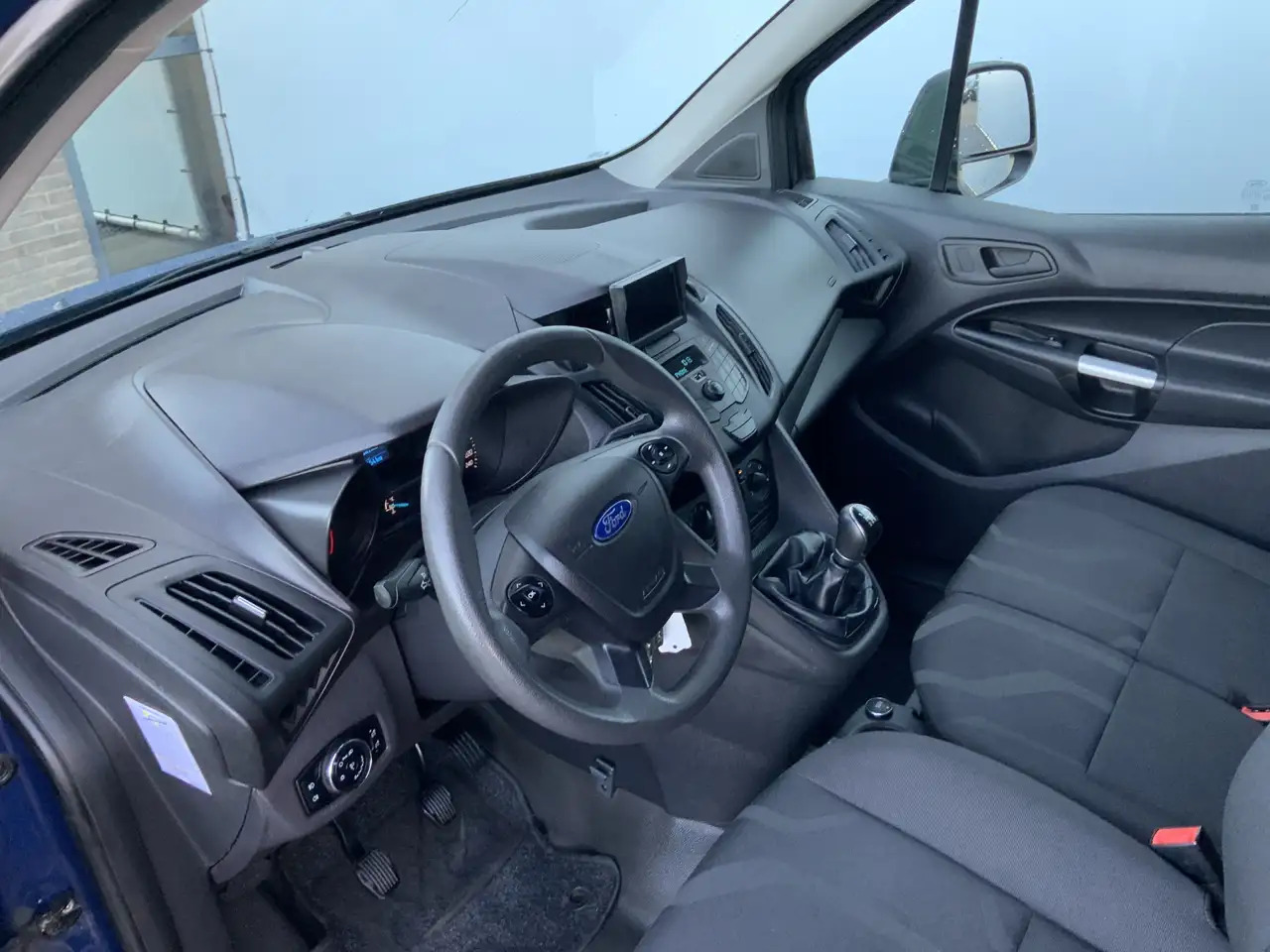 Ford Transit Connect 1.5 TDCI L1 Trend Airco Cruise Trekhaak 1200 kg Ca - Mažas furgonas: foto 5 Ford Transit Connect 1.5 TDCI L1 Trend Airco Cruise Trekhaak 1200 kg Ca - Mažas furgonas: foto 5