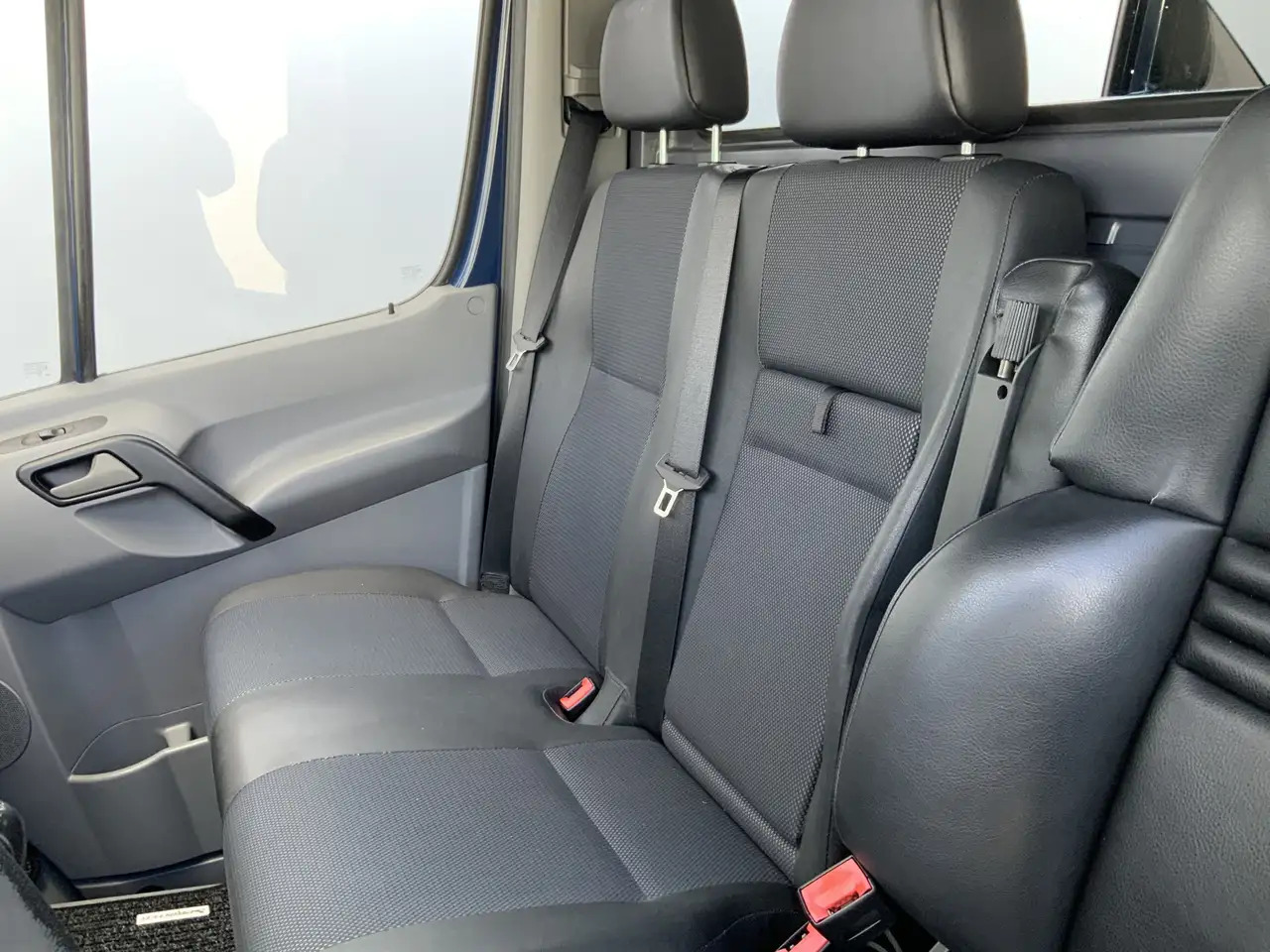 Mercedes-Benz Sprinter 210 2.2 CDI 325 L1H1 Airco Cruise 3 Zits Opstap Ba - Krovininis mikroautobusas: foto 5 Mercedes-Benz Sprinter 210 2.2 CDI 325 L1H1 Airco Cruise 3 Zits Opstap Ba - Krovininis mikroautobusas: foto 5