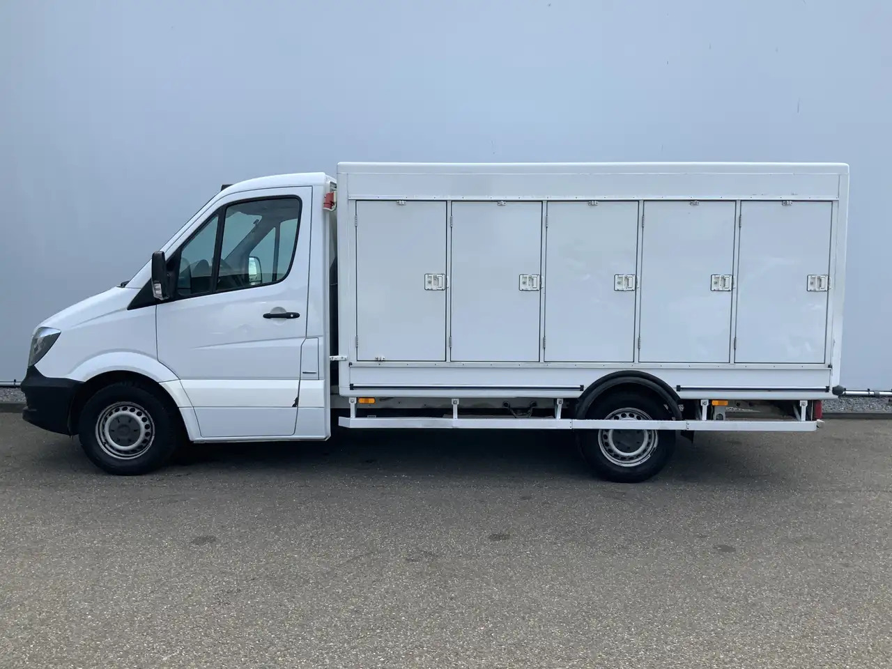 Mercedes-Benz Sprinter 311 2.2 CDI 366 ijsAuto - 40 C. Deuren 10 Euro 6 - Furgonas šaldytuvas: foto 3 Mercedes-Benz Sprinter 311 2.2 CDI 366 ijsAuto - 40 C. Deuren 10 Euro 6 - Furgonas šaldytuvas: foto 3