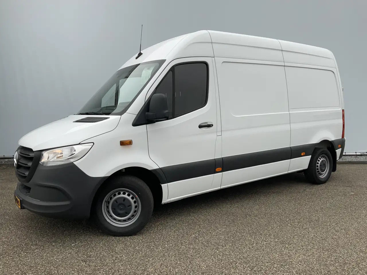 Mercedes-Benz Sprinter 314 2.2 CDI L2H2 Airco Camera Navi 3 Zits MBUX Sch - Krovininis mikroautobusas: foto 1 Mercedes-Benz Sprinter 314 2.2 CDI L2H2 Airco Camera Navi 3 Zits MBUX Sch - Krovininis mikroautobusas: foto 1