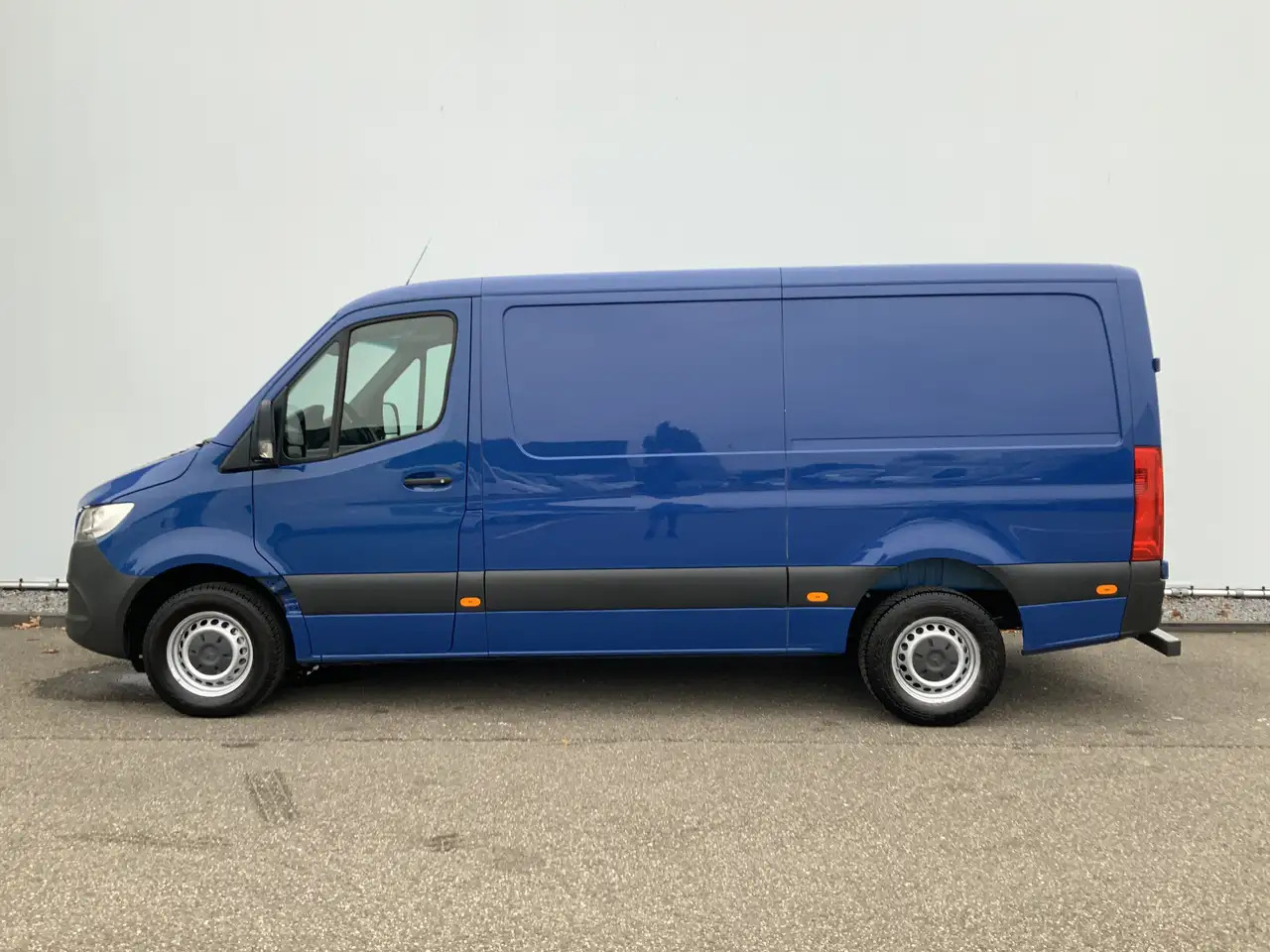 Mercedes-Benz Sprinter 315 1.9 CDI L2H1 Automaat Airco Cruise 3 Zits Trek - Krovininis mikroautobusas: foto 3 Mercedes-Benz Sprinter 315 1.9 CDI L2H1 Automaat Airco Cruise 3 Zits Trek - Krovininis mikroautobusas: foto 3