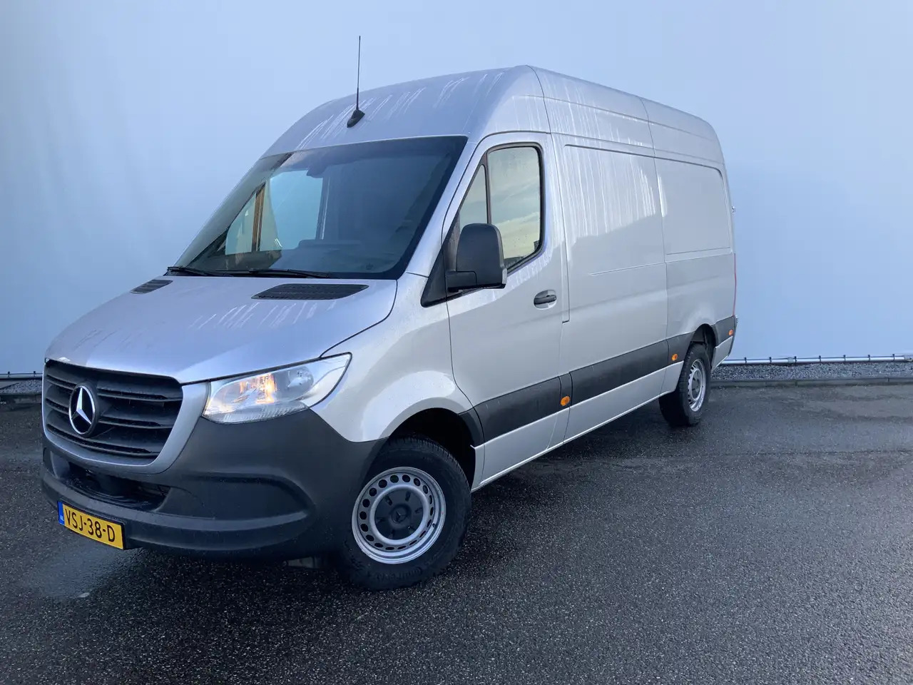 Mercedes-Benz Sprinter 315 1.9 CDI L2H2 Automaat 3 Zits Airco Navi Camera - Krovininis mikroautobusas: foto 1 Mercedes-Benz Sprinter 315 1.9 CDI L2H2 Automaat 3 Zits Airco Navi Camera - Krovininis mikroautobusas: foto 1