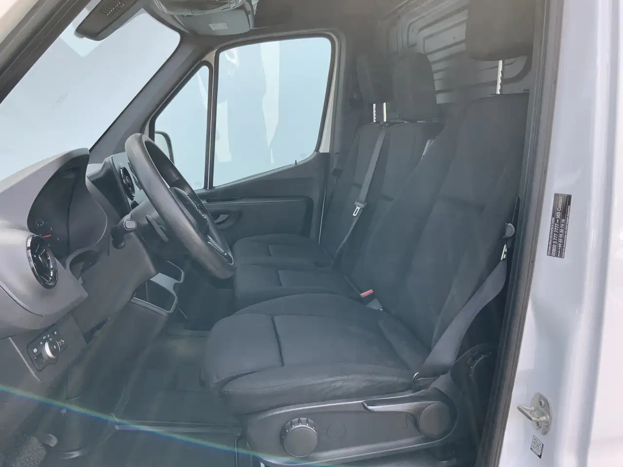 Mercedes-Benz Sprinter 316 2.2 CDI Maxi L3H2 Automaat Airco 3 Zits Navi T - Krovininis mikroautobusas: foto 4 Mercedes-Benz Sprinter 316 2.2 CDI Maxi L3H2 Automaat Airco 3 Zits Navi T - Krovininis mikroautobusas: foto 4