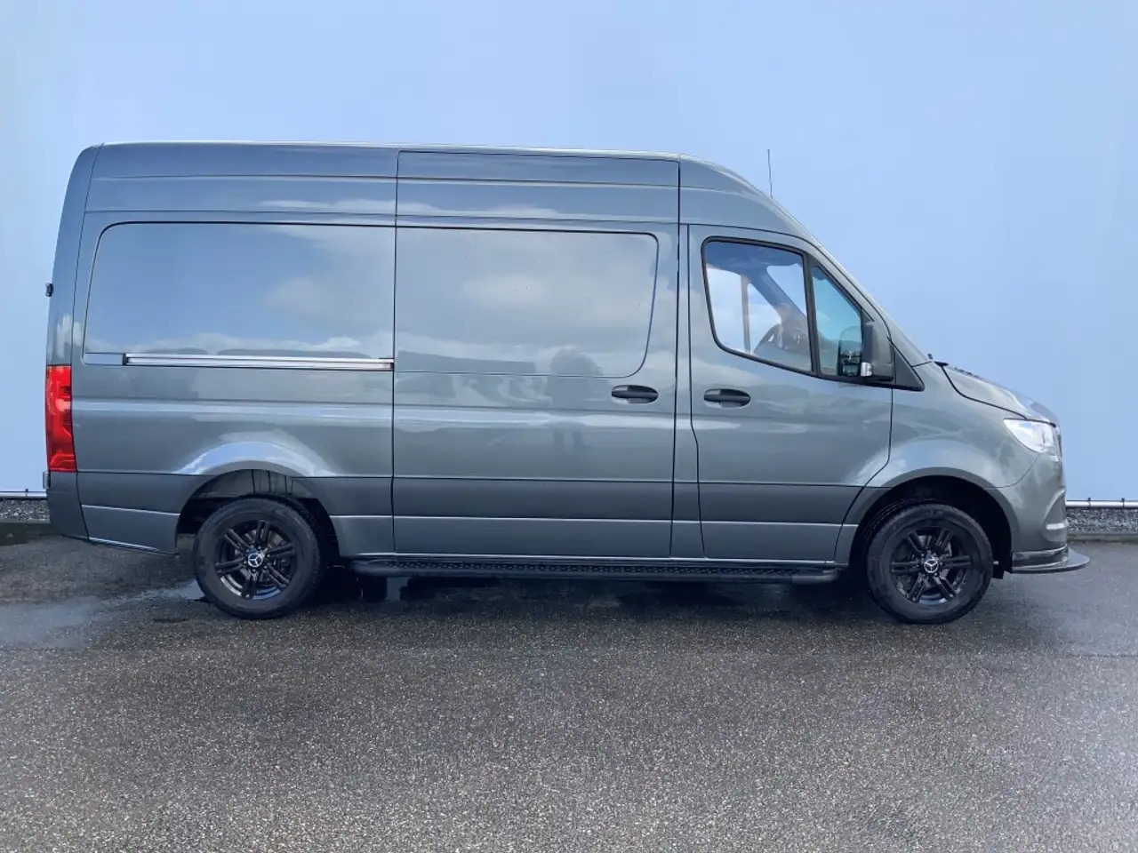 Mercedes-Benz Sprinter 319 3.0 CDI Autom.L2H2 Airco Cruise 3 Zits MBux 10 - Krovininis mikroautobusas: foto 5 Mercedes-Benz Sprinter 319 3.0 CDI Autom.L2H2 Airco Cruise 3 Zits MBux 10 - Krovininis mikroautobusas: foto 5