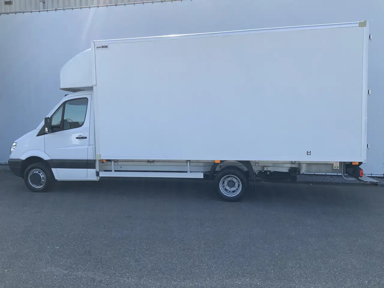 Mercedes-Benz Sprinter 515 2.2 CDI 432 Meubelbak 5,10 MTR.&Deuren Airco 3 - Furgonas su krovinių dėže: foto 3 Mercedes-Benz Sprinter 515 2.2 CDI 432 Meubelbak 5,10 MTR.&Deuren Airco 3 - Furgonas su krovinių dėže: foto 3