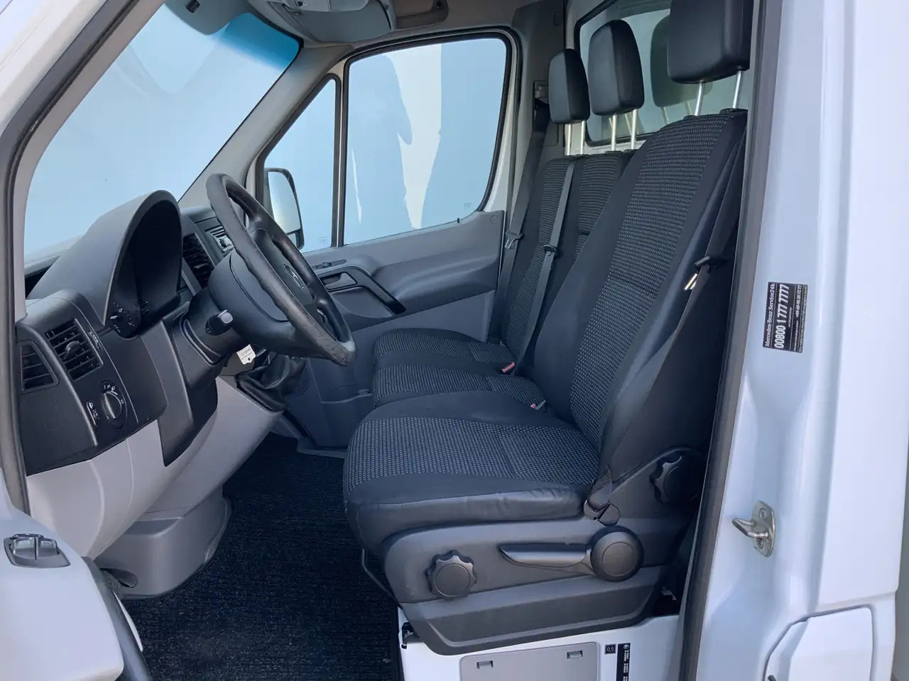 Mercedes-Benz Sprinter 515 2.2 CDI 432 Meubelbak 5,10 MTR.&Deuren Airco 3 - Furgonas su krovinių dėže: foto 4 Mercedes-Benz Sprinter 515 2.2 CDI 432 Meubelbak 5,10 MTR.&Deuren Airco 3 - Furgonas su krovinių dėže: foto 4