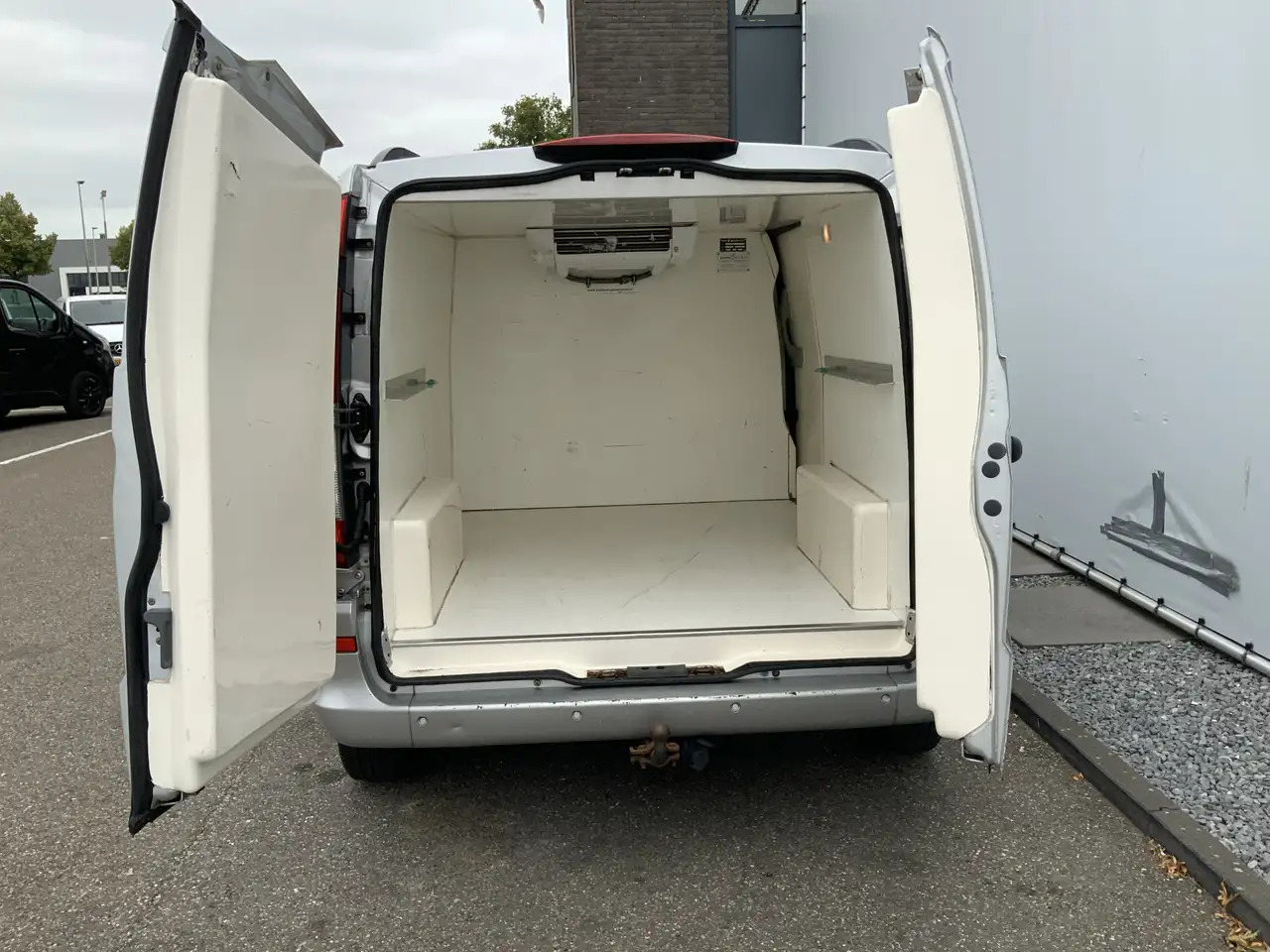 Mercedes-Benz Vito 111 CDI 320 Lang HD Amigo Koel Vries Werkt 100% 3 - Furgonas šaldytuvas: foto 2 Mercedes-Benz Vito 111 CDI 320 Lang HD Amigo Koel Vries Werkt 100% 3 - Furgonas šaldytuvas: foto 2