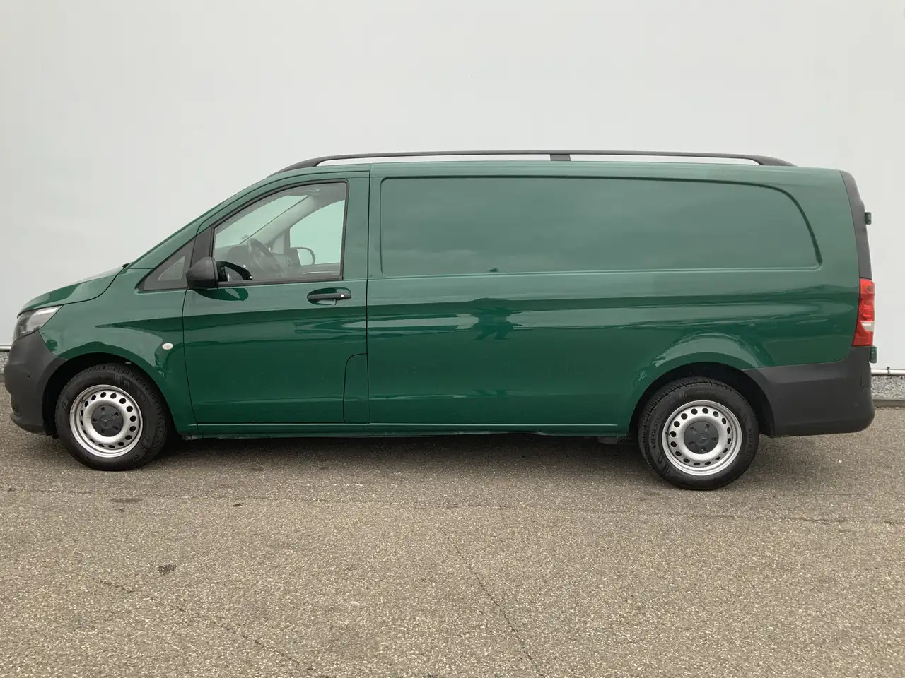 Mercedes-Benz Vito 114 CDI Extra Lang Automaat Airco Cruise Navi Came - Krovininis mikroautobusas: foto 4 Mercedes-Benz Vito 114 CDI Extra Lang Automaat Airco Cruise Navi Came - Krovininis mikroautobusas: foto 4