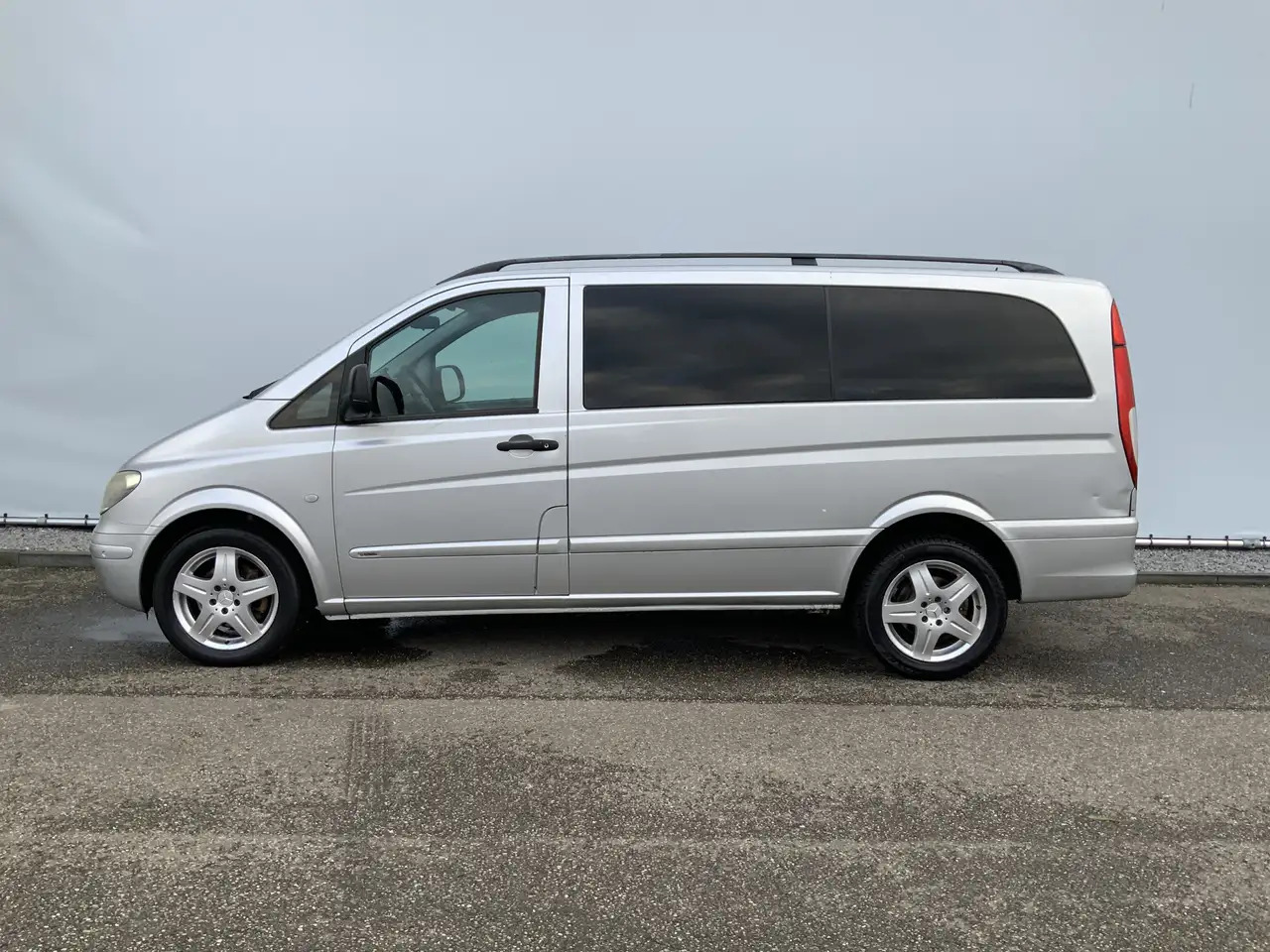 Mercedes-Benz Vito 120 CDI 3.0 V6 Dubb.Cab Autom. 5 Zits Airco Alu Ve - Komercinis automobilis su dviguba kabina: foto 4 Mercedes-Benz Vito 120 CDI 3.0 V6 Dubb.Cab Autom. 5 Zits Airco Alu Ve - Komercinis automobilis su dviguba kabina: foto 4