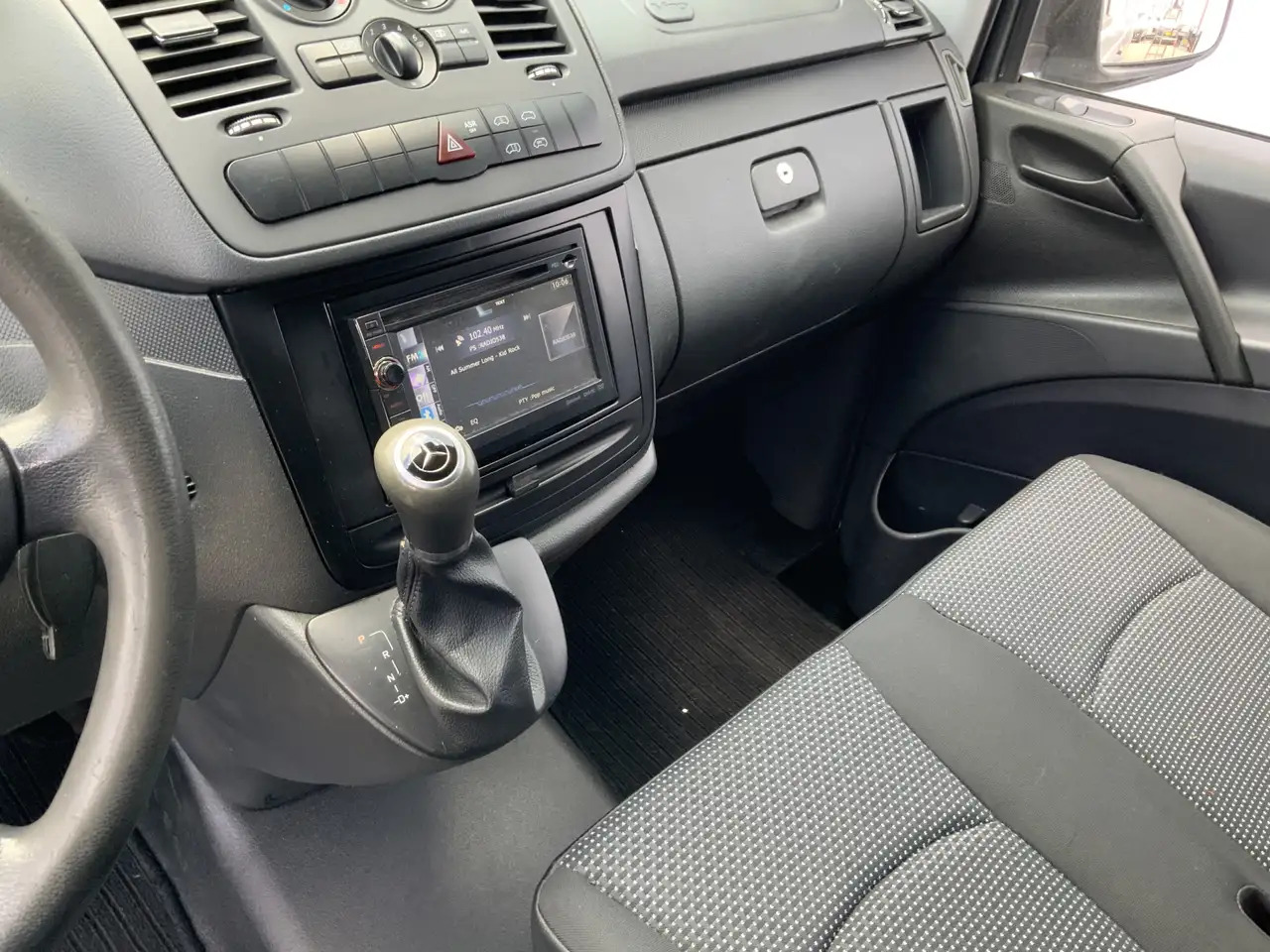 Mercedes-Benz Vito 122 CDI Automaat Koel Auto werkt 100 % 0.gr Airco - Furgonas šaldytuvas: foto 5 Mercedes-Benz Vito 122 CDI Automaat Koel Auto werkt 100 % 0.gr Airco - Furgonas šaldytuvas: foto 5