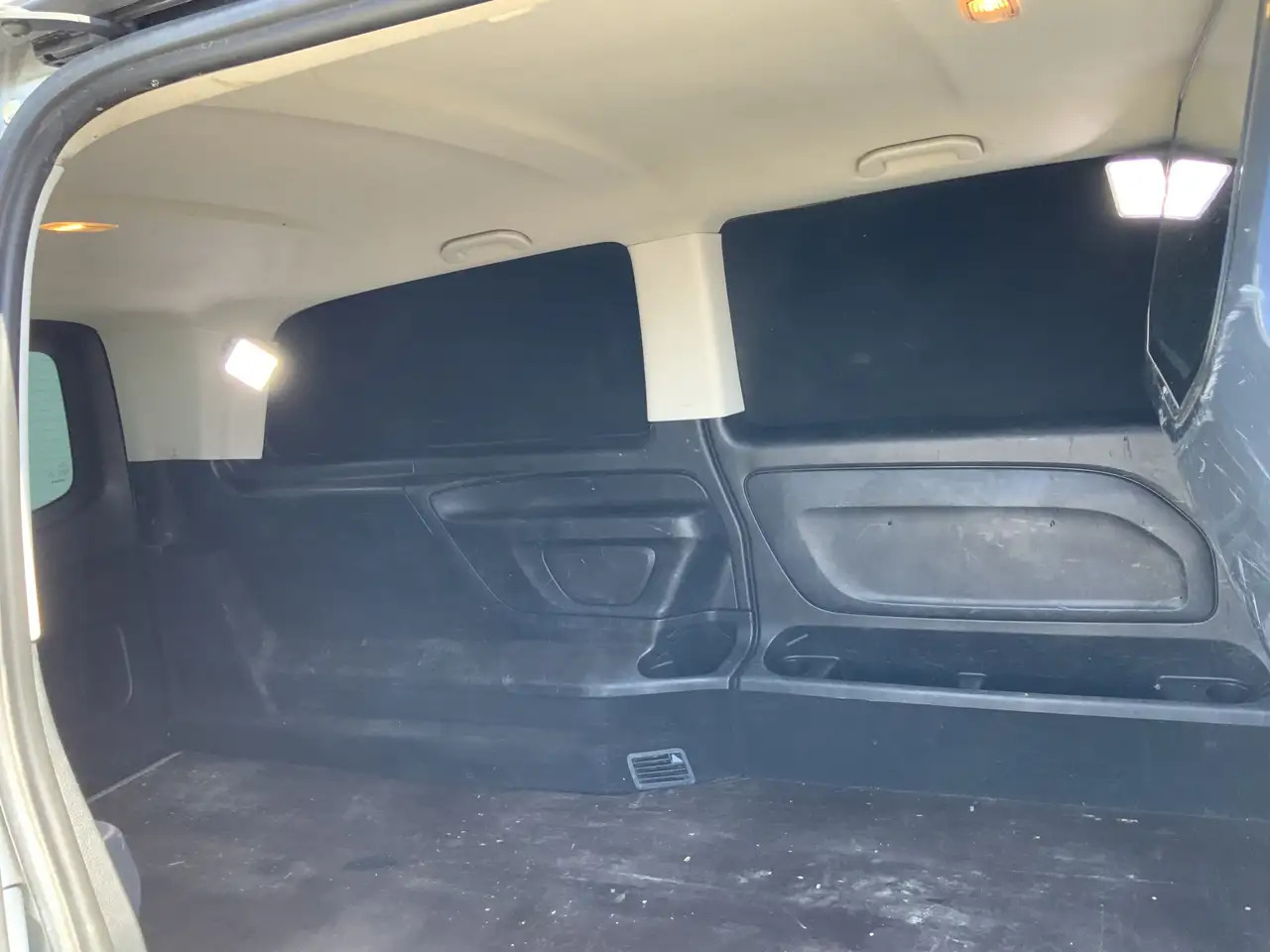 Krovininis mikroautobusas Mercedes-Benz Vito Tourer XL 114 CDI Autom. Airco Cruise Camera Alu V: foto 19