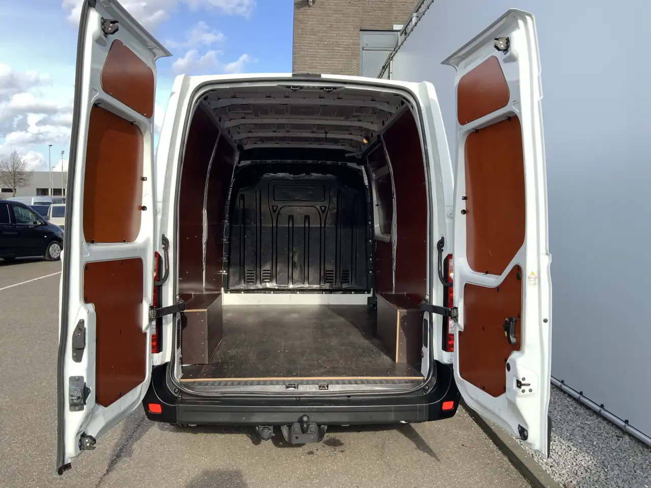 Krovininis mikroautobusas Nissan NV400 2.3 dCi L2H2 Optima L2H2 Airco Cruise Trekhaak 250: foto 10