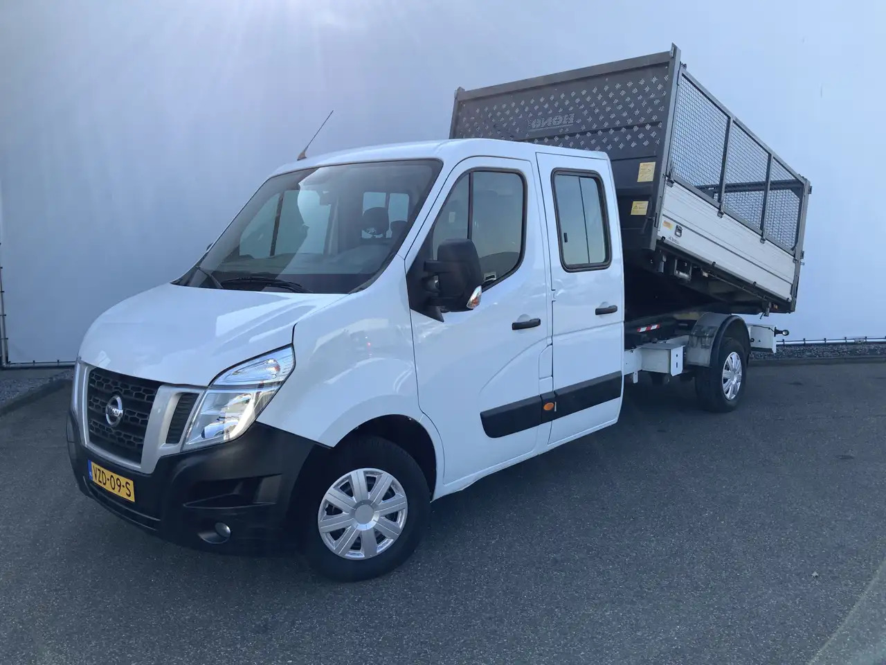 Nissan NV400 2.3 dCi L3H1 Dub Cab 3 Zijde Kipper Airco Bakmaat - Mažas savivartis: foto 1 Nissan NV400 2.3 dCi L3H1 Dub Cab 3 Zijde Kipper Airco Bakmaat - Mažas savivartis: foto 1