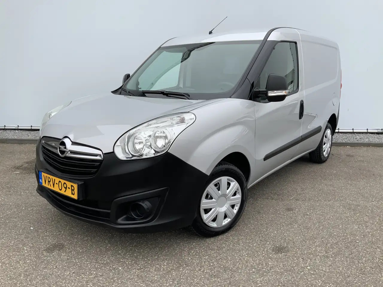Opel Combo 1.3 CDTi L1H1 Edition Airco Euro 6 - Krovininis mikroautobusas: foto 1 Opel Combo 1.3 CDTi L1H1 Edition Airco Euro 6 - Krovininis mikroautobusas: foto 1
