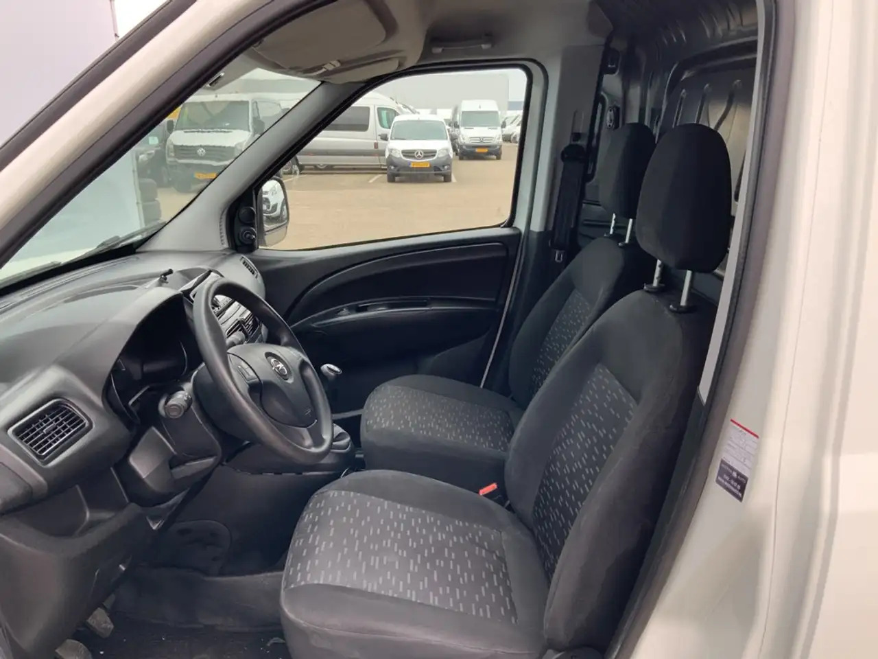 Mažas furgonas Opel Combo 1.3 CDTi L1H1 ecoFLEX Selection Airco Trekhaak 100: foto 6
