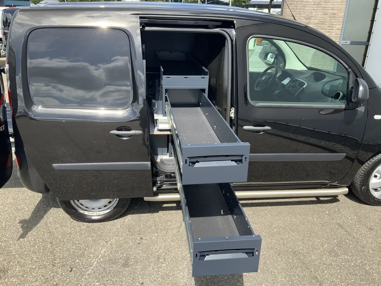 Renault Kangoo 1.5 dCi 90 Energy Comfort Plus .Sortimo Kasten Com - Mažas furgonas: foto 5 Renault Kangoo 1.5 dCi 90 Energy Comfort Plus .Sortimo Kasten Com - Mažas furgonas: foto 5